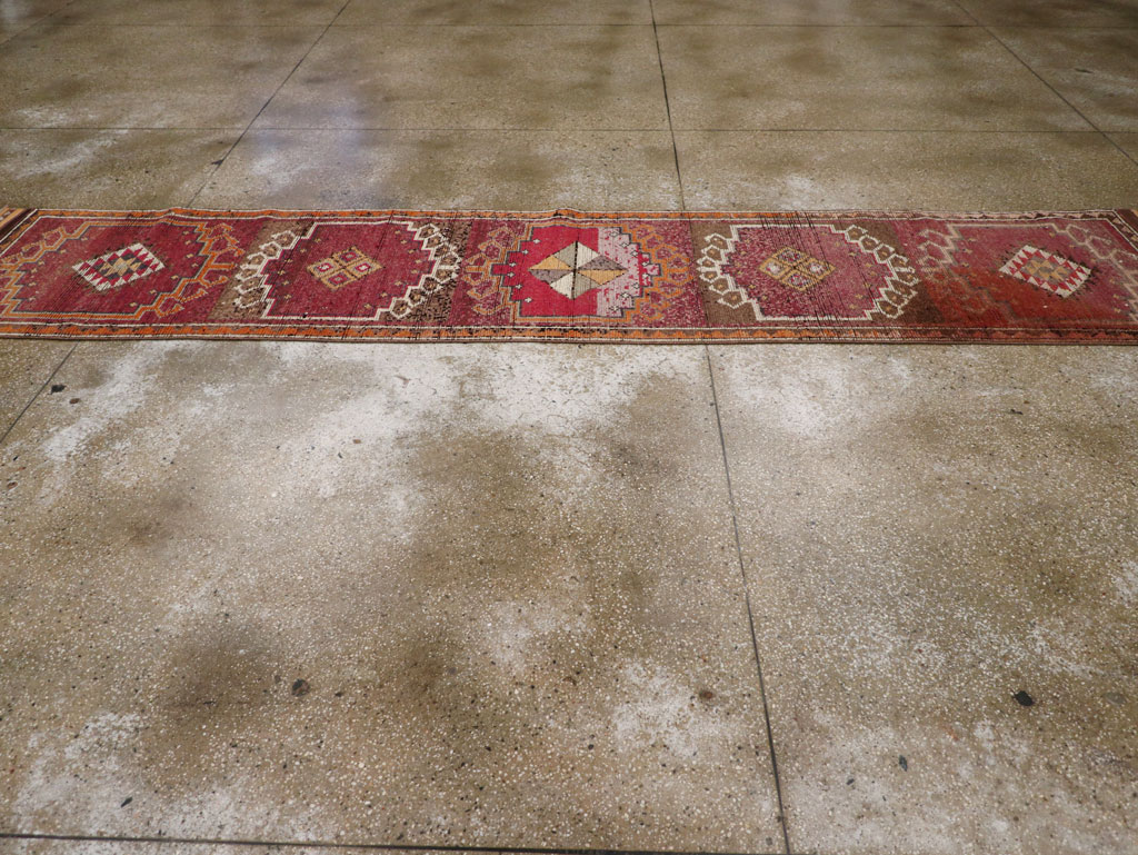 Vintage Turkish Anatolian Runner, No.31010 - Gsblank