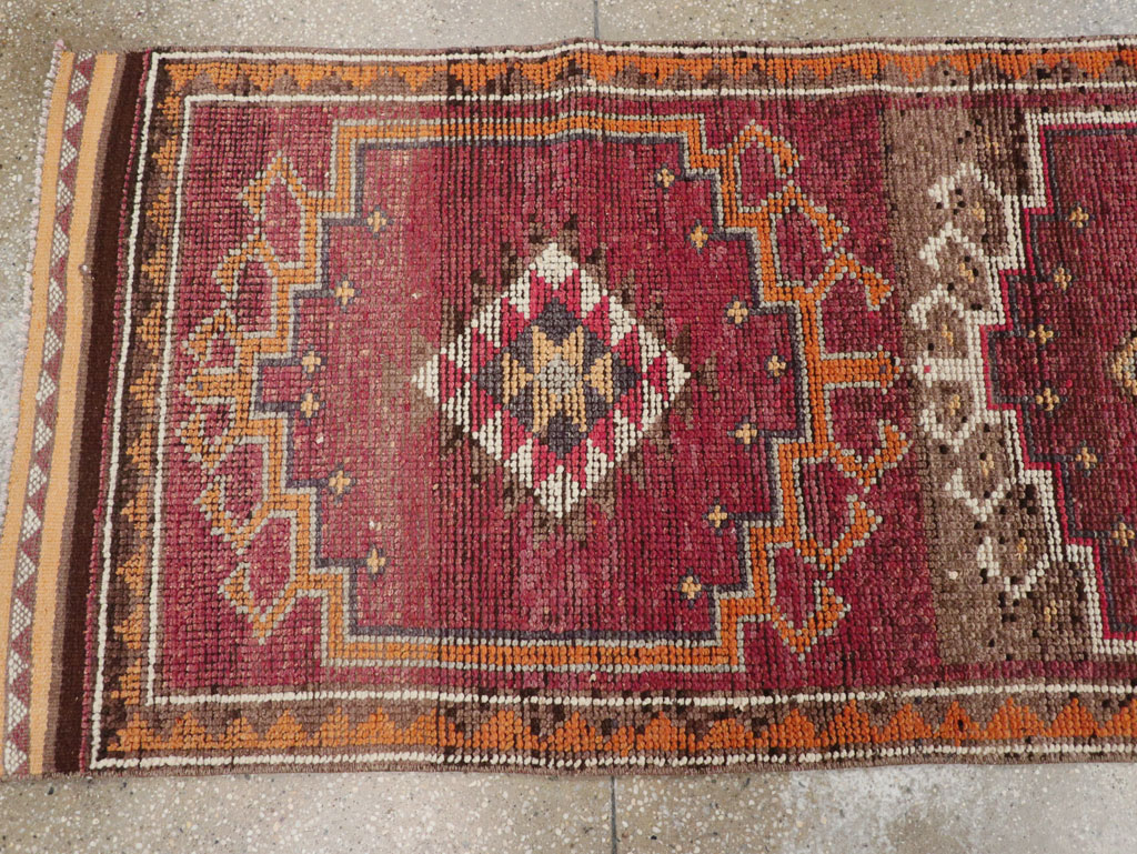 Vintage Turkish Anatolian Runner, No.31010 - Gsblank