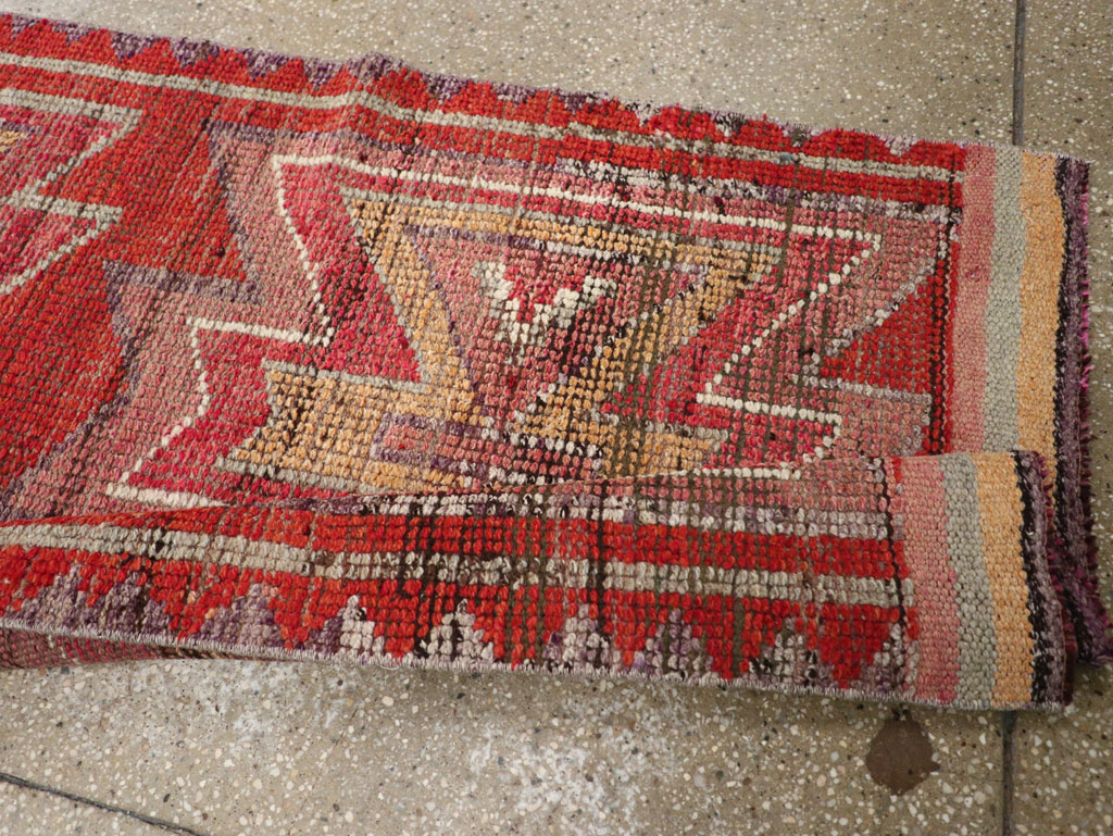 Vintage Turkish Anatolian Tribal Runner, No.31012 - Gsblank