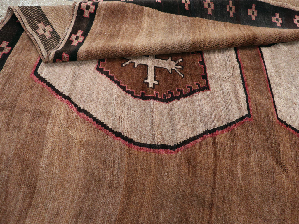 Vintage Turkish Anatolian Tribal Carpet, No.31021 - Gsblank