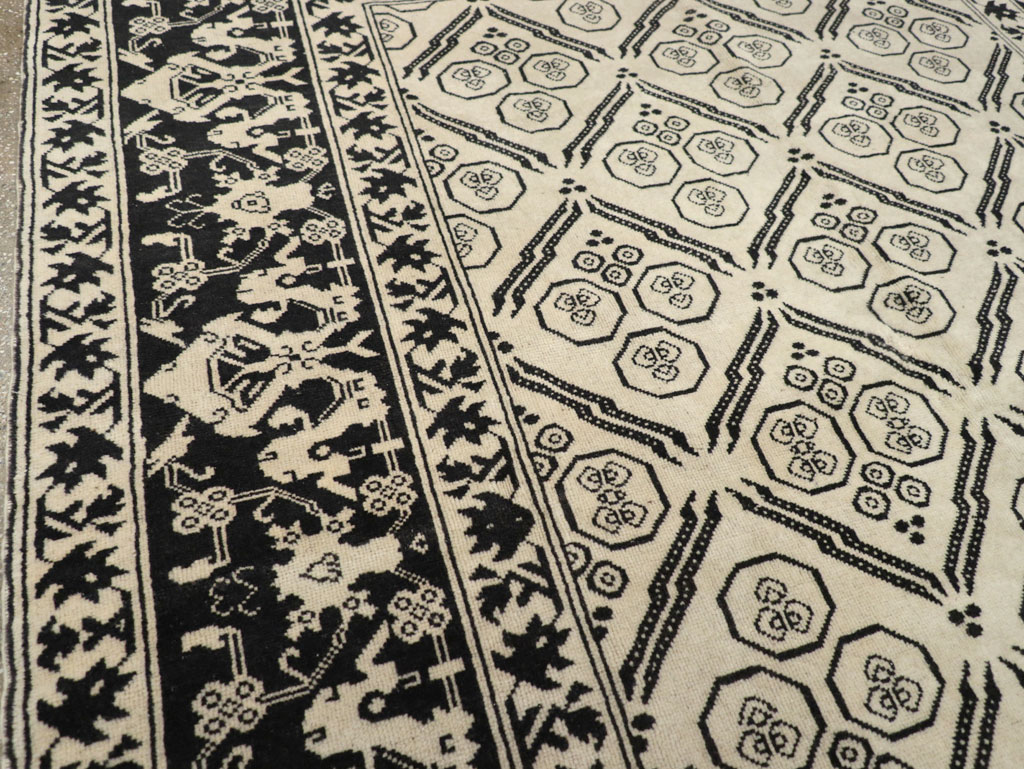 Vintage Turkish Anatolian Accent Rug, No.31028 - Gsblank