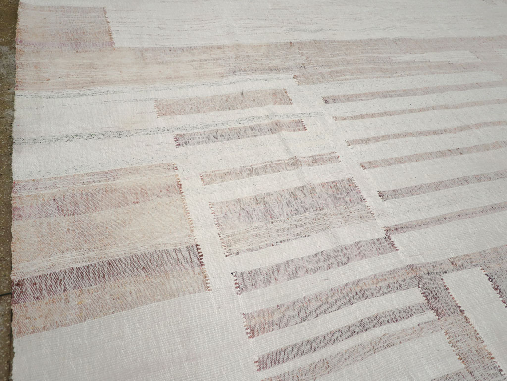 Vintage Turkish Flatweave Kilim Large Room Size Carpet, No.31032 - Gsblank