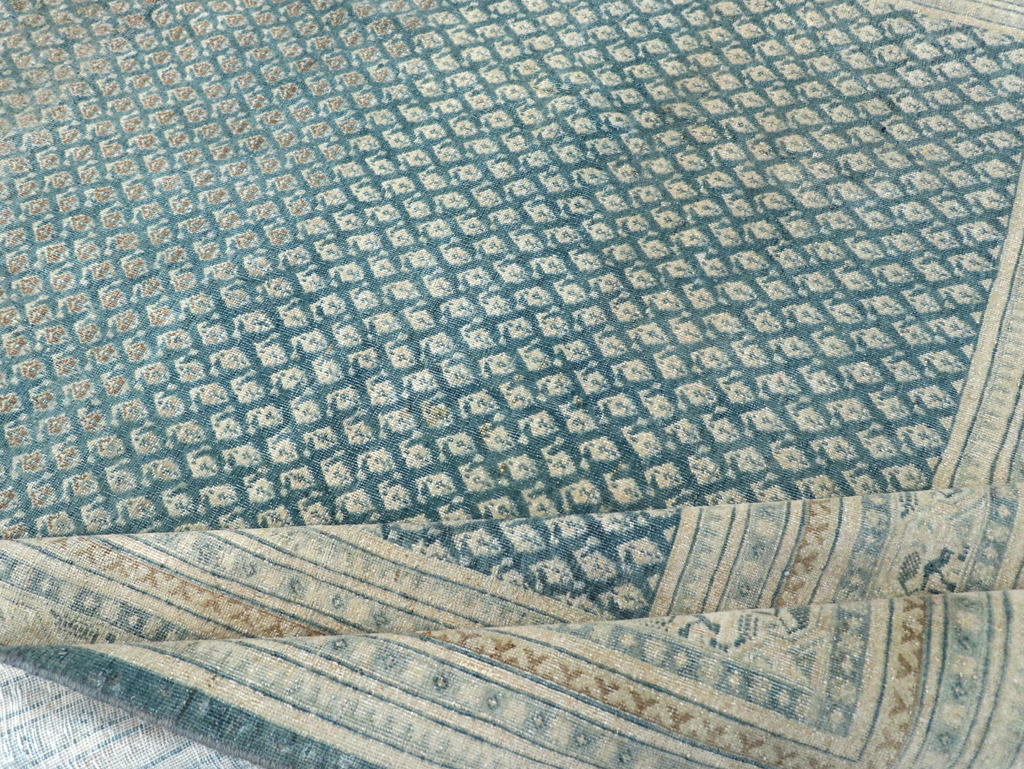 Vintage Persian Tabriz Accent Carpet, No.31039 - Gsblank