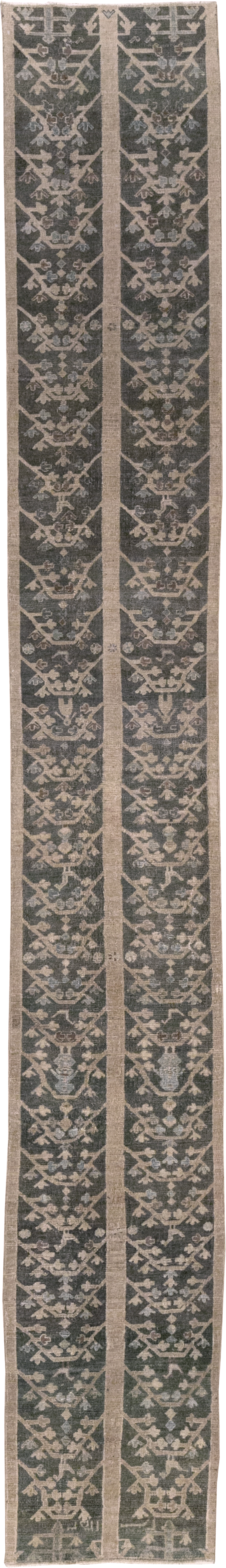Antique Northwest Persian Runner, No.31040 - Gsblank
