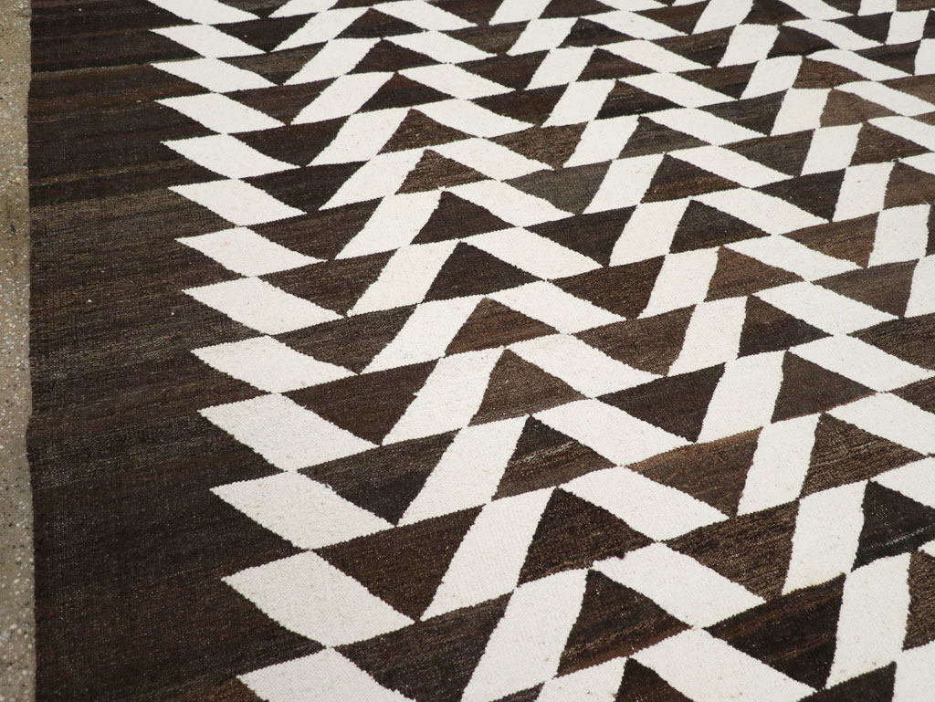 Contemporary Turkish Flatweave Kilim Room Size Carpet, No.31045 - Gsblank