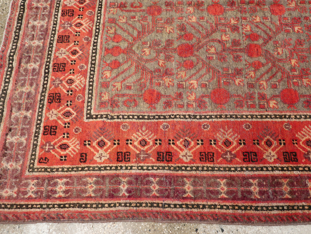 Antique Khotan Gallery Carpet, No.31050 - Gsblank