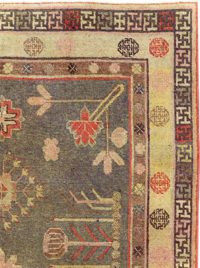 Antique East Turkestan Khotan Gallery Rug, No.31051 - Gsblank