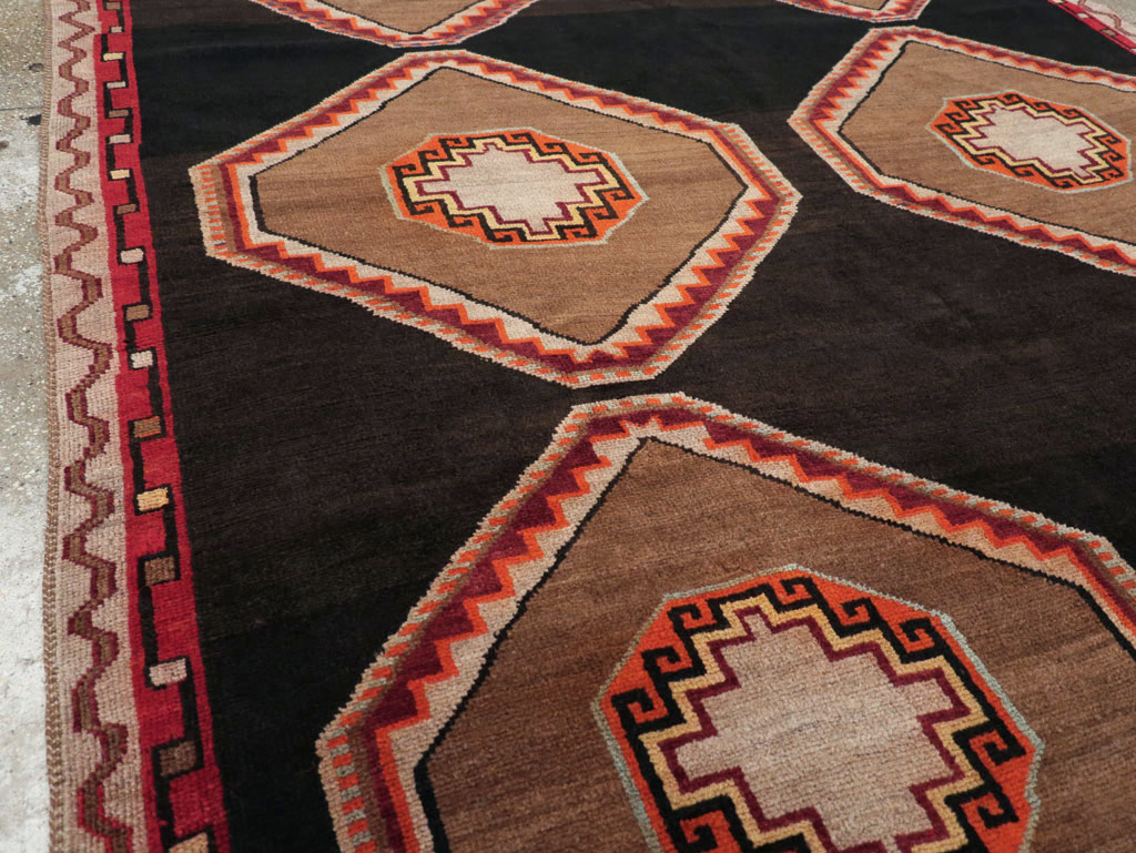 Vintage Turkish Anatolian Gallery Carpet, No.31054 - Gsblank