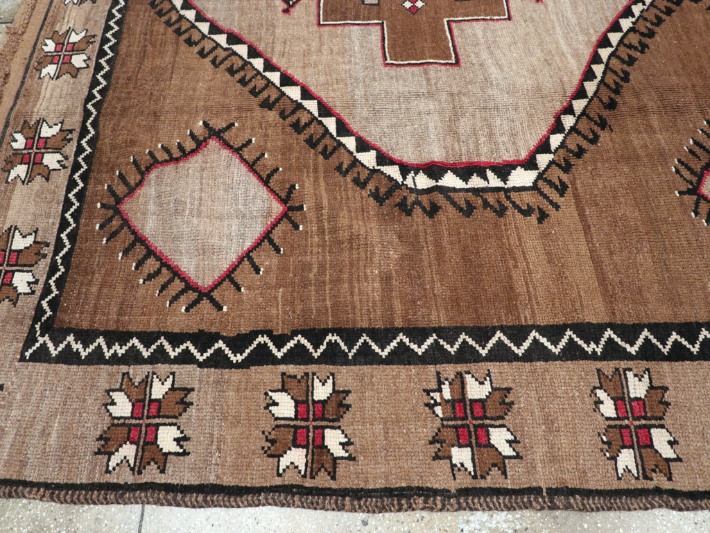 Vintage Turkish Anatolian Tribal Room Size Carpet, No.31055 - Gsblank