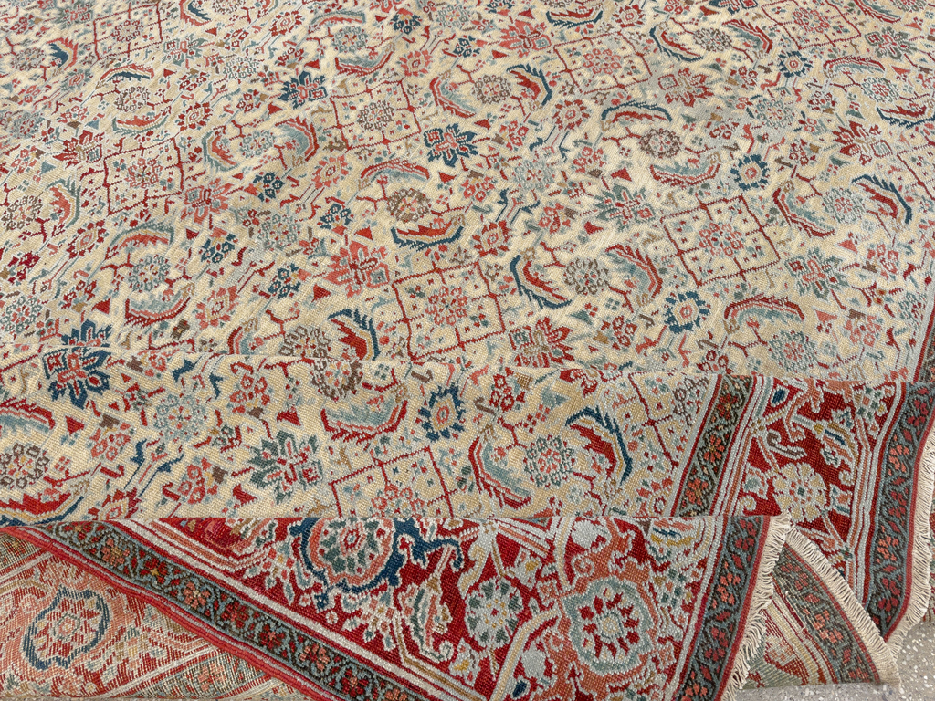 Antique Persian Heriz Large Carpet, No.31057 - Gsblank