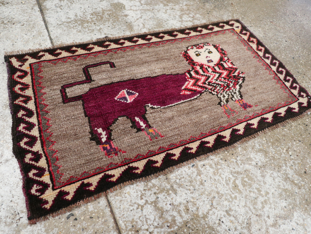 Vintage Pictorial Anatolian Rug, No.31061 - Gsblank
