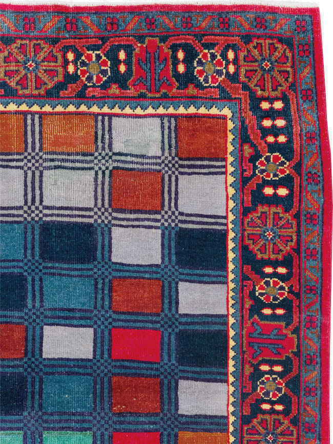 Vintage Persian Veece Throw Rug, No.31065 - Gsblank