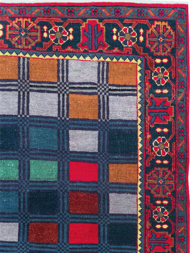 Vintage Persian Veece Throw Rug, No.31065 - Gsblank