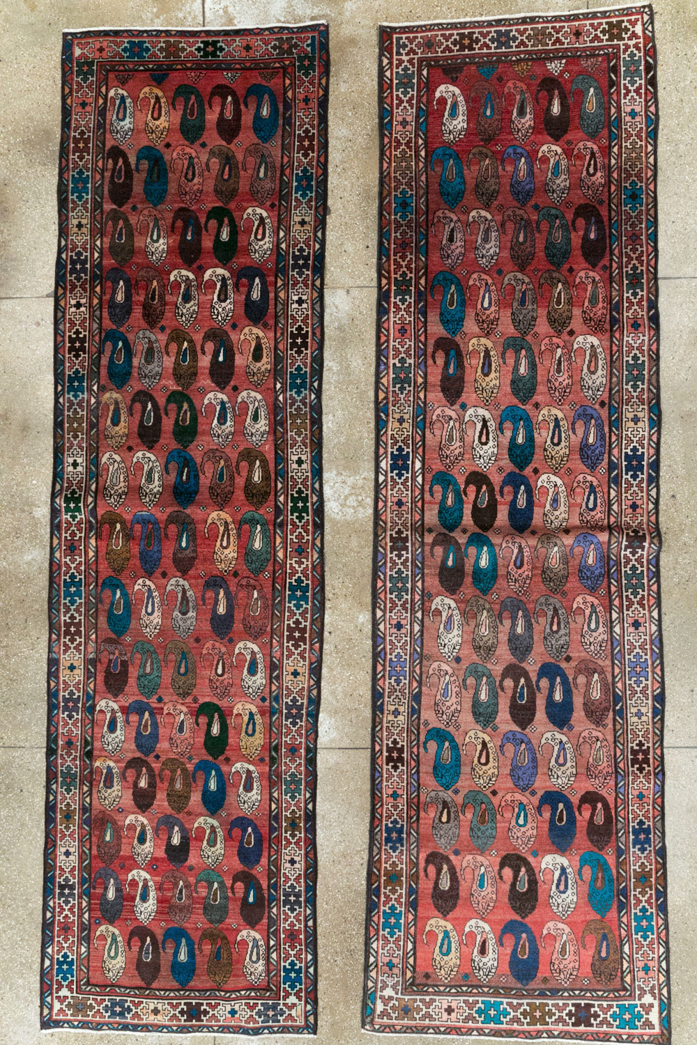 Vintage Persian Malayer Runner (Pair: 2 of 2), No.31067 - Gsblank