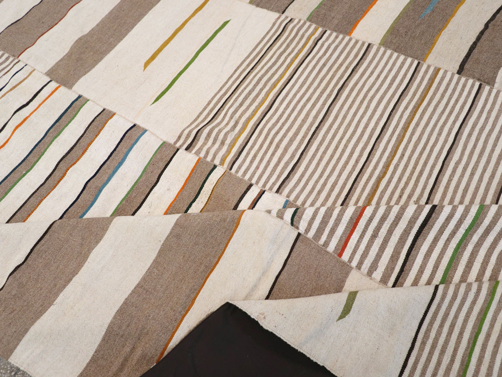 Contemporary Turkish Flatweave Kilim Large Room Size Carpet, No.31076 - Gsblank