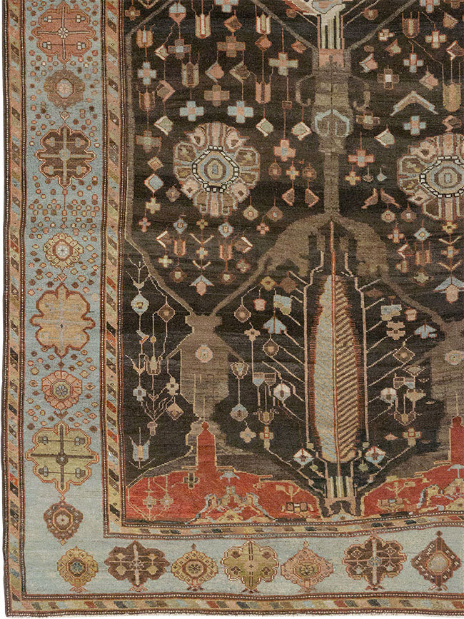 Antique Persian Bakhtiari Large Room Size Carpet, No.31078 - Gsblank