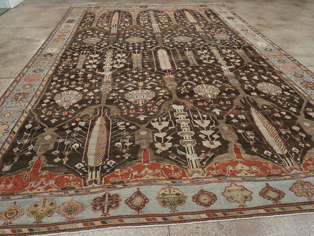 Antique Persian Bakhtiari Large Room Size Carpet, No.31078 - Gsblank