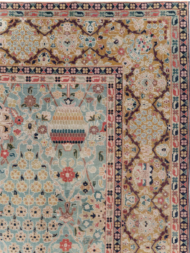 Vintage Persian Tabriz Small Room Size Carpet, No.31084 - Gsblank