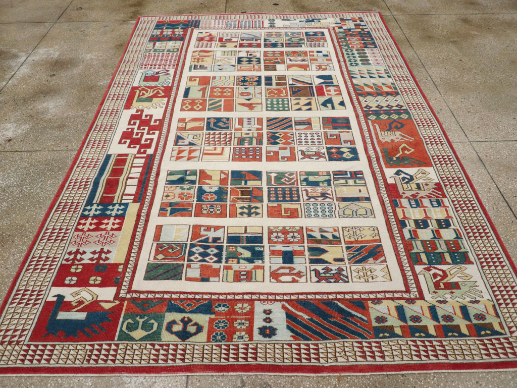 Vintage Turkish Anatolian Accent Carpet, No.31097 - Gsblank
