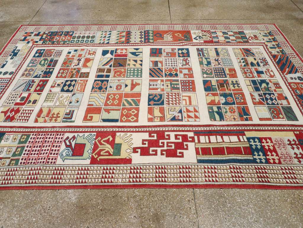 Vintage Turkish Anatolian Accent Carpet, No.31097 - Gsblank