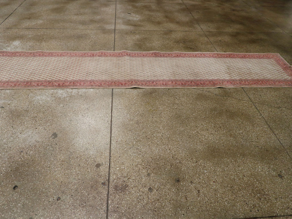 Vintage Persian Mir Long Runner, No.31100 - Gsblank