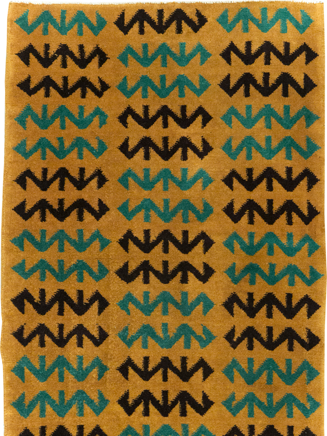 Vintage Turkish Art Deco Style Small Runner, No.31113 - Gsblank