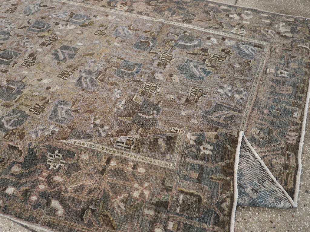 Antique Persian Bakhtiari Gallery Carpet, No.31115 - Gsblank