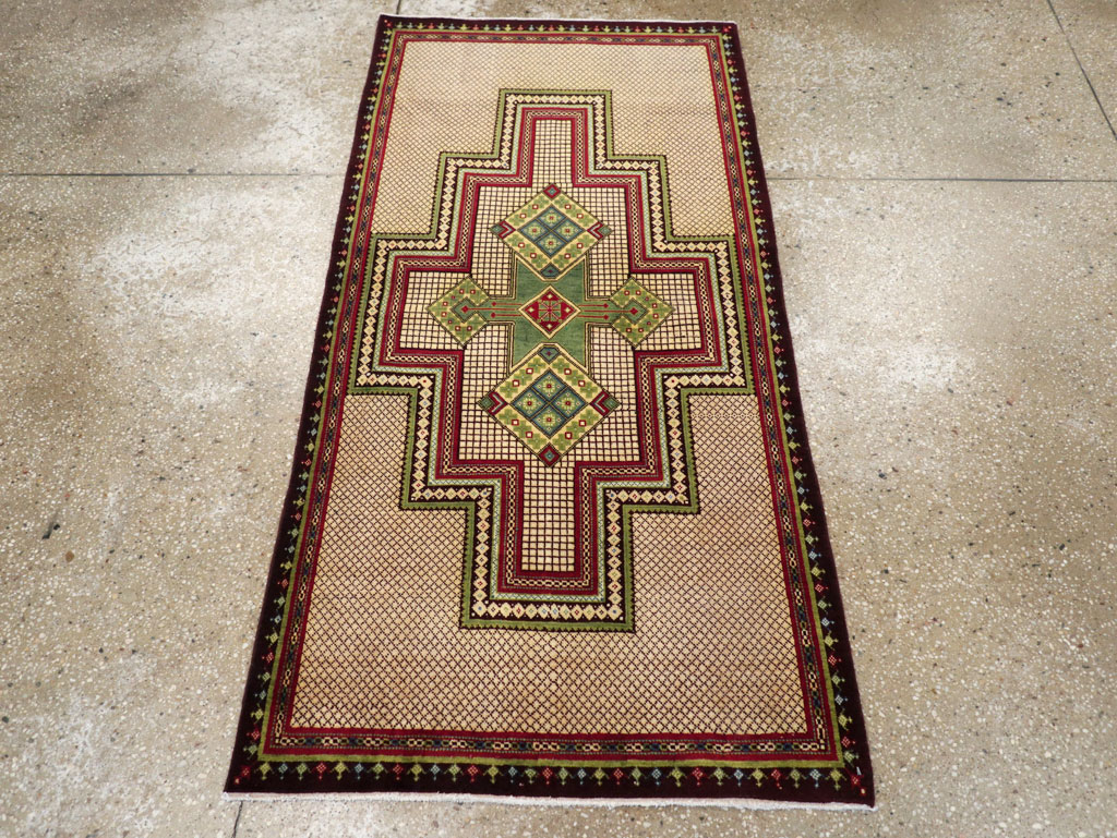 Vintage Persian Mashad Throw Rug, No.31118 - Gsblank