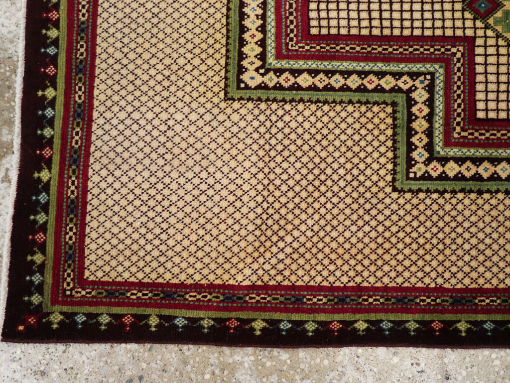 Vintage Persian Mashad Throw Rug, No.31118 - Gsblank