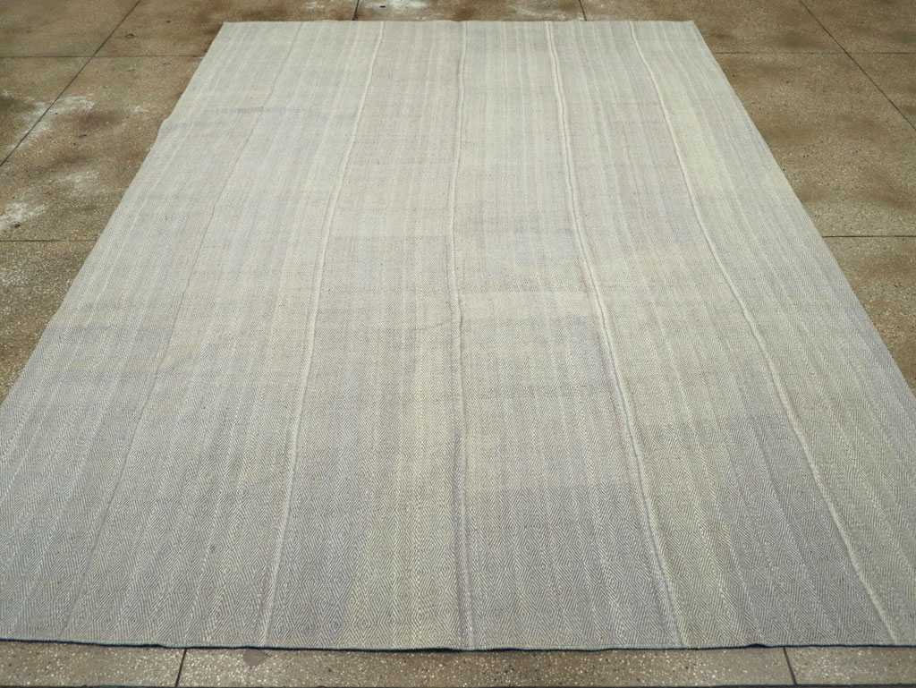 Contemporary Turkish Flatweave Kilim Room Size Carpet, No.31122 - Gsblank