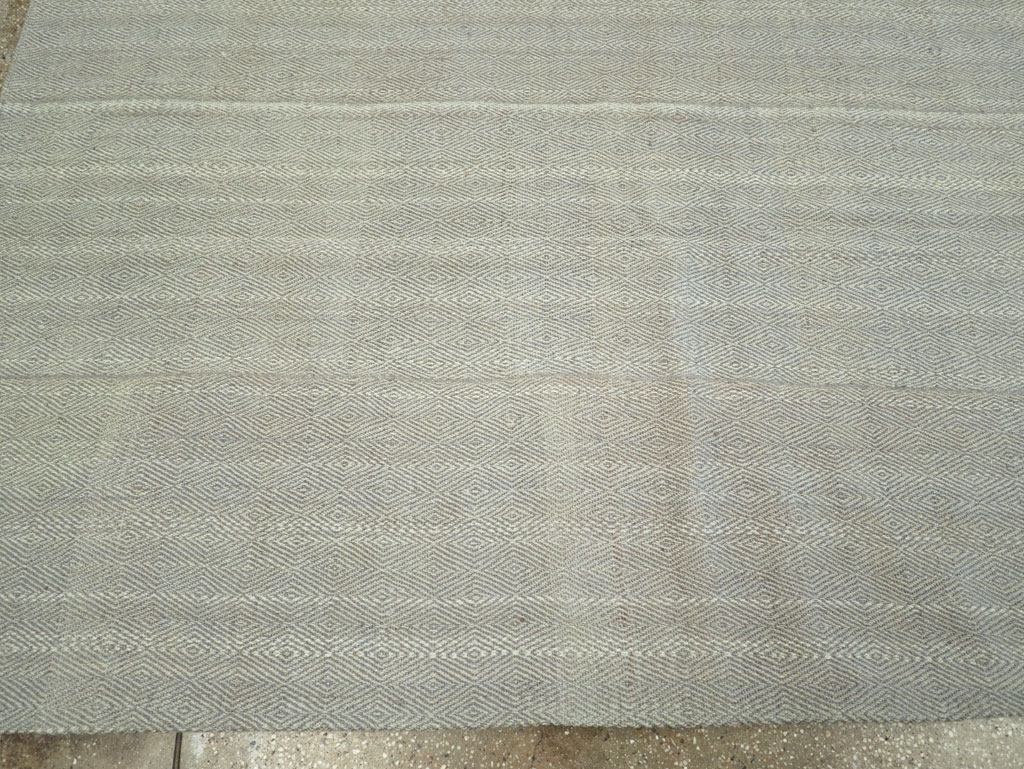 Contemporary Turkish Flatweave Kilim Room Size Carpet, No.31122 - Gsblank