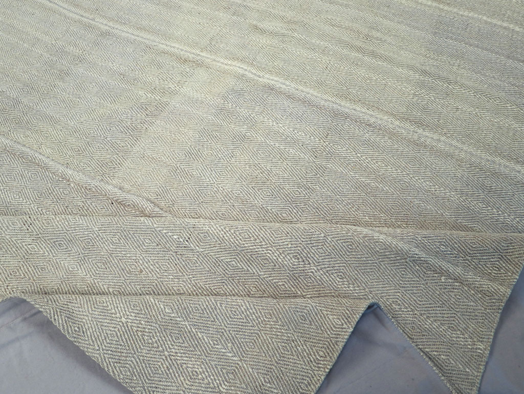 Contemporary Turkish Flatweave Kilim Room Size Carpet, No.31122 - Gsblank