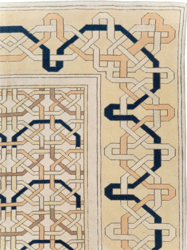 Vintage Turkish Anatolian Art Deco Style Accent Rug, No.31142 - Gsblank