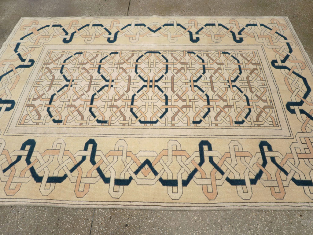 Vintage Turkish Anatolian Art Deco Style Accent Rug, No.31142 - Gsblank