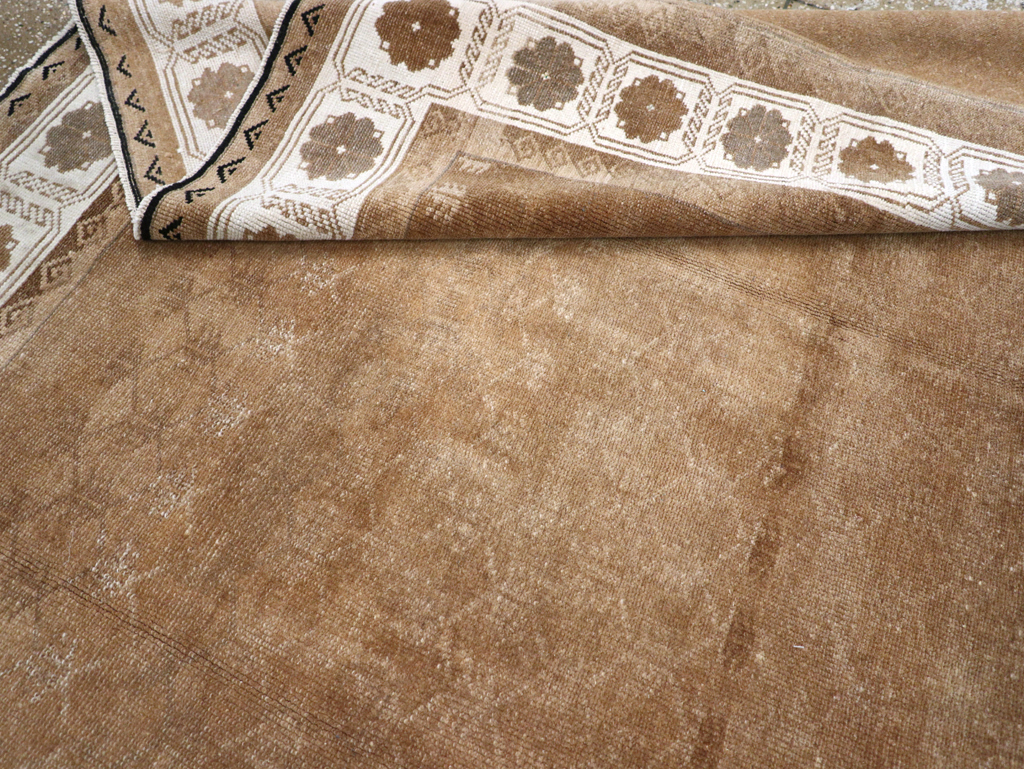 Vintage Turkish Anatolian Carpet, No.31172 - Gsblank