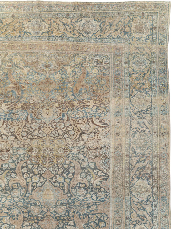 Antique Persian Isfahan Oversize Carpet, No.31174 - Gsblank