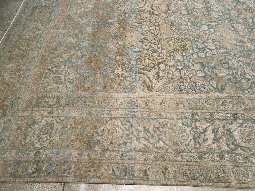 Antique Persian Isfahan Oversize Carpet, No.31174 - Gsblank
