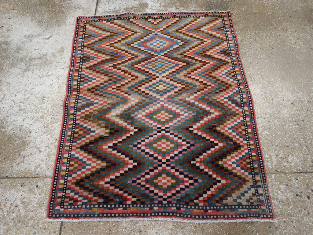 Vintage Persian Mahal Rug, No.31184 - Gsblank