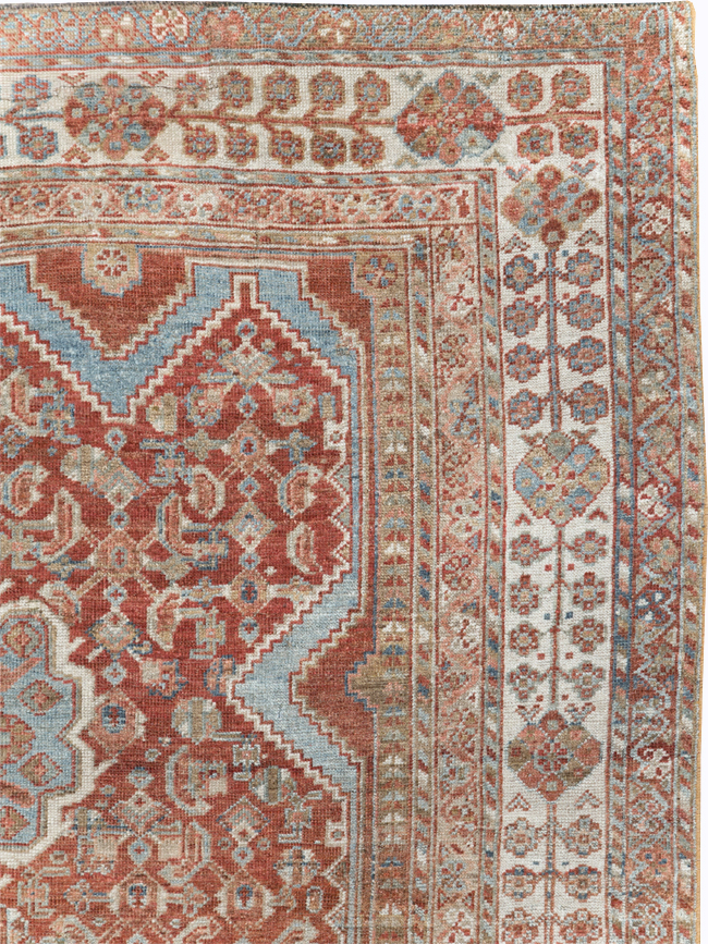 Antique Persian Shiraz Small Room Size Carpet, No.31215 - Gsblank