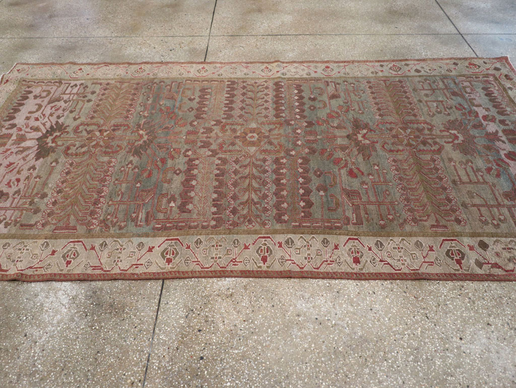 Antique Persian Bakhtiari Gallery Rug, No.31231 - Gsblank
