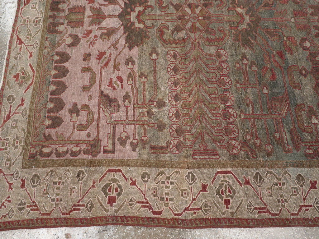 Antique Persian Bakhtiari Gallery Rug, No.31231 - Gsblank