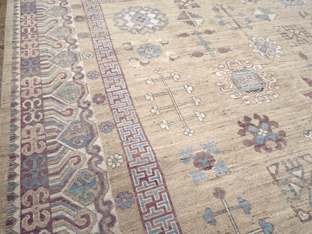 Contemporary East Turkestan Khotan Room Size Carpet, No.31237 - Gsblank