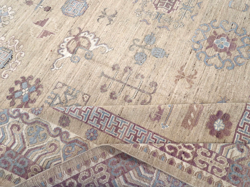 Contemporary East Turkestan Khotan Room Size Carpet, No.31237 - Gsblank