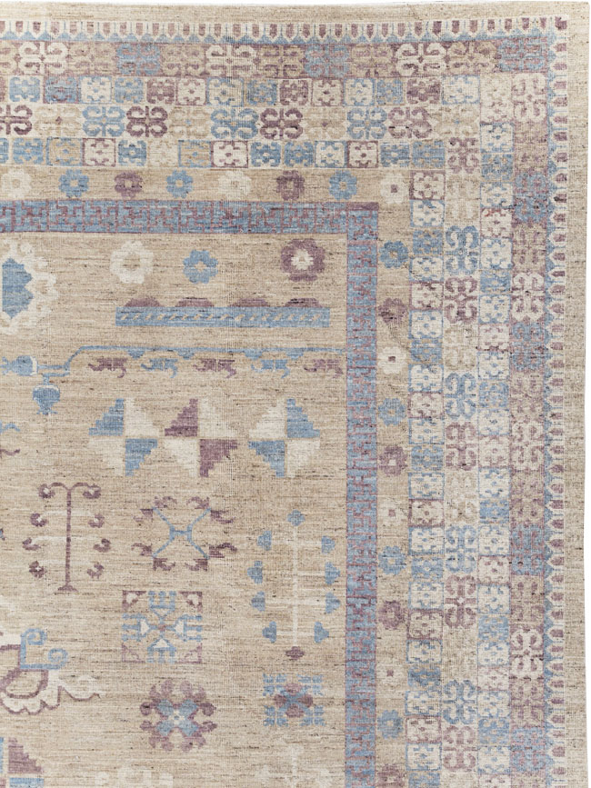 Contemporary East Turkestan Khotan Room Size Carpet, No.31238 - Gsblank