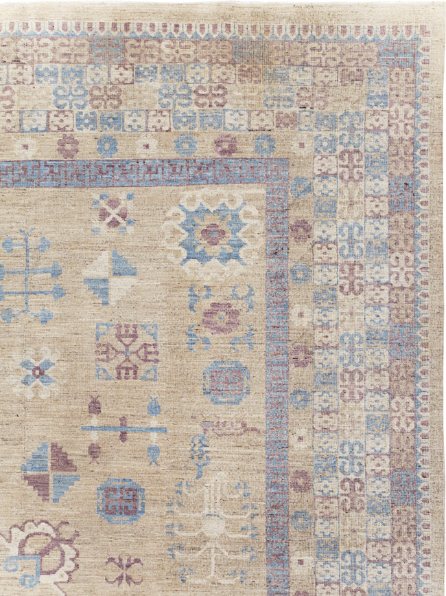 Contemporary East Turkestan Khotan Room Size Carpet, No.31238 - Gsblank