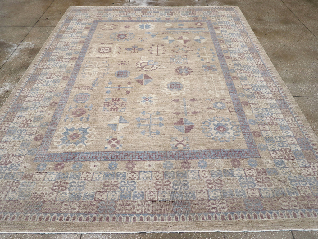 Contemporary East Turkestan Khotan Room Size Carpet, No.31238 - Gsblank