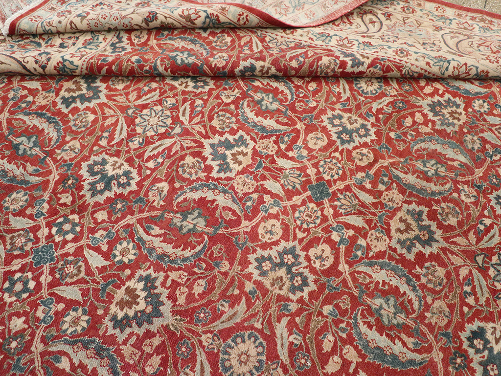 Vintage Persian Isfahan Room Size Carpet, No.31245 - Gsblank