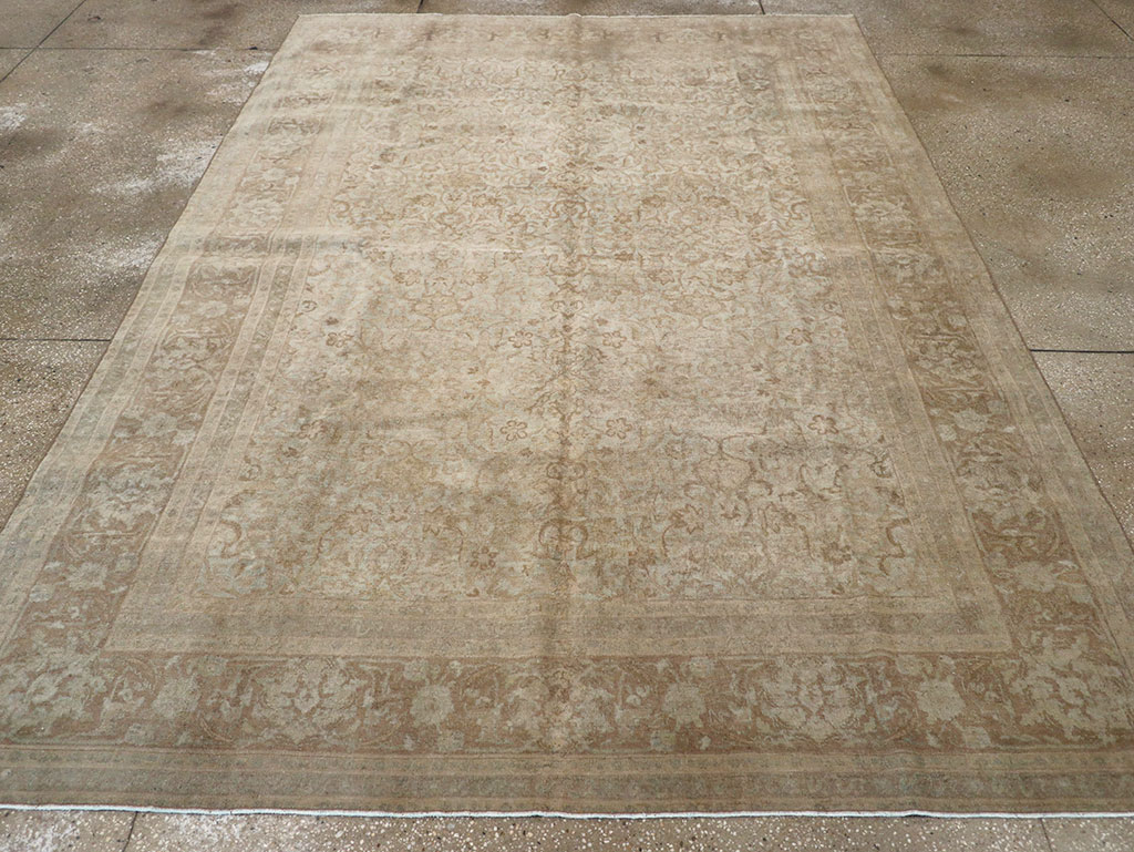 Vintage Persian Tabriz Accent Carpet, No.31246 - Gsblank