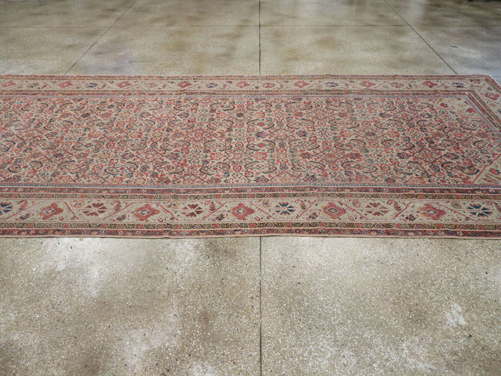 Antique Persian Fereghan Long and Narrow Gallery Carpet, No.31251 - Gsblank