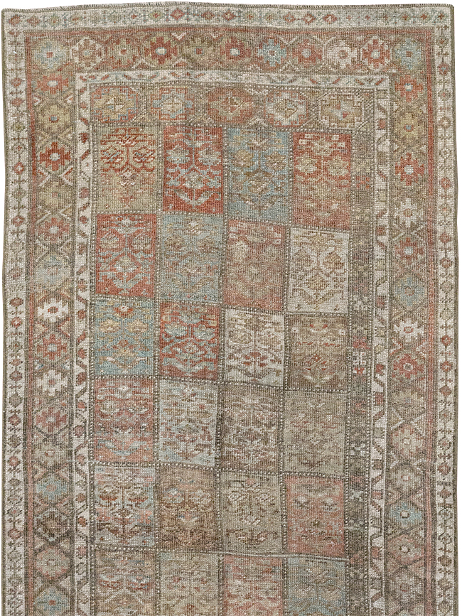 Antique Persian Kurd Bidjar Long Runner, No.31255 - Gsblank